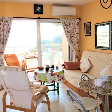 1 Bedroom With Sea Views 公寓 卡尔佩